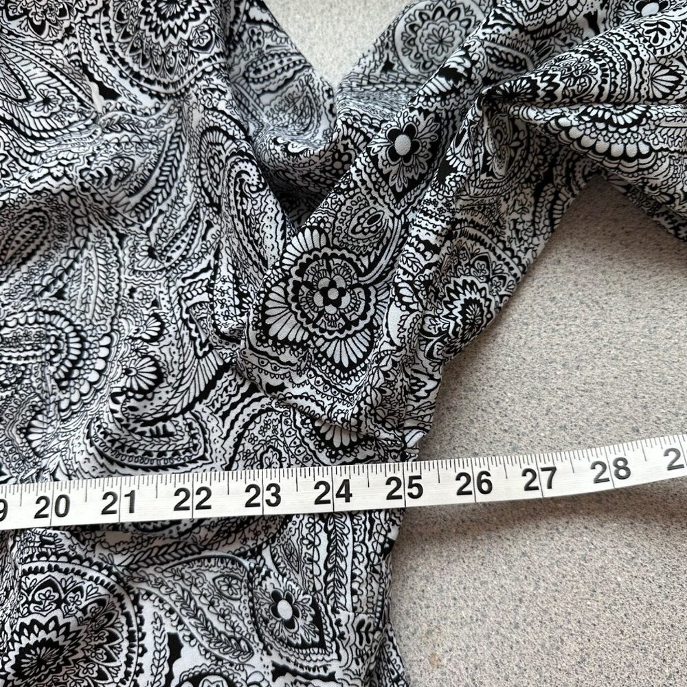 Notations Black White Paisley Long Tab Sleeve Blouse Women Size 2X - Picture 7 of 9